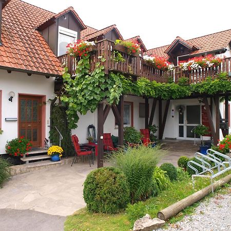 Kirschberghof Gaestehaus Und Weinverkauf Зоммергаузен Екстер'єр фото